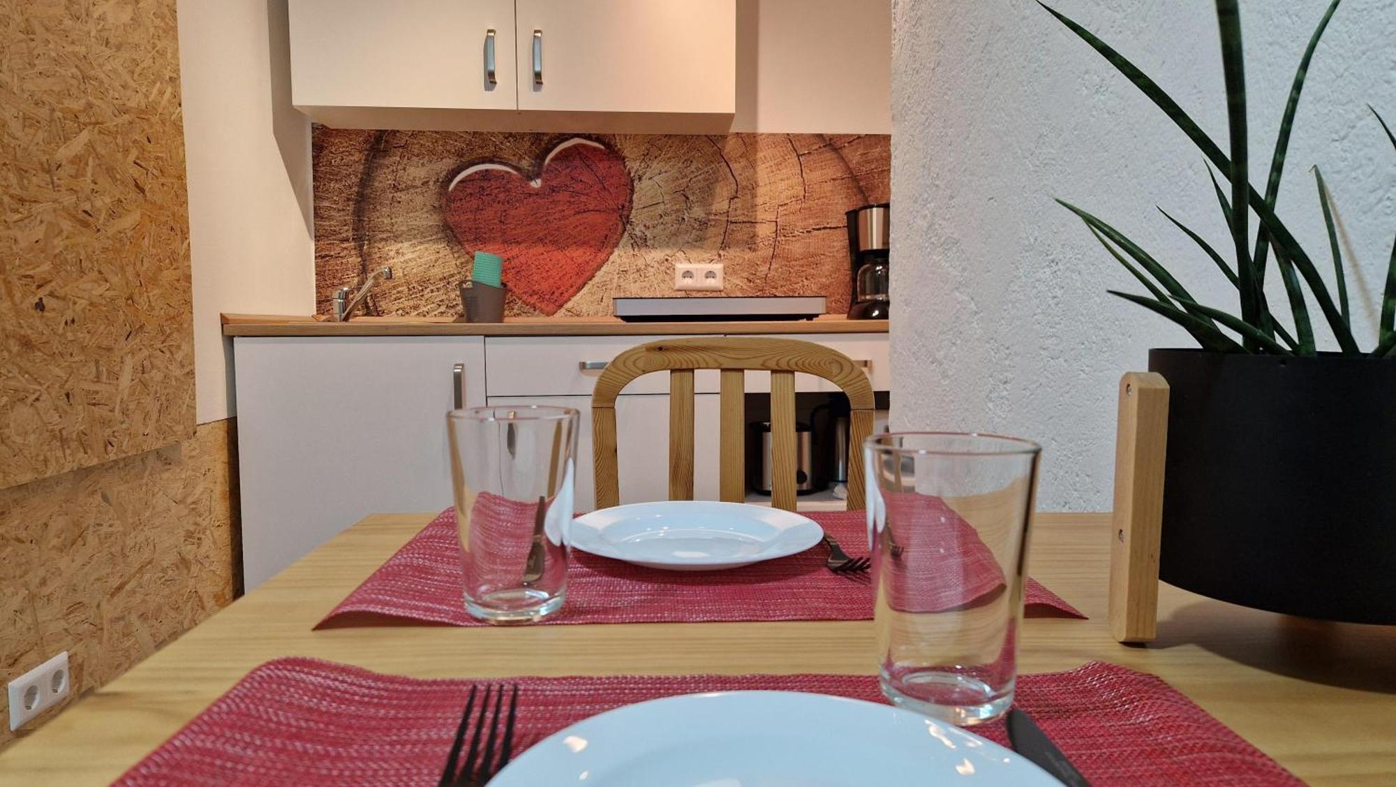 Sani'S Bergzauber - Zwischen Stadttrubel Und Erholung Fribourg im Breisgau Extérieur photo